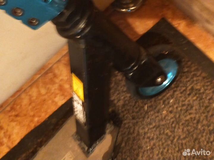 Трюковой самокат