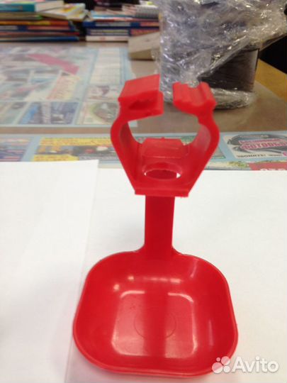 Поилки ниппельные, микрочашечн,вакуумные для птиц