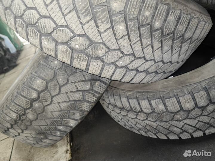 Continental ContiIceContact 4x4 235/55 R19