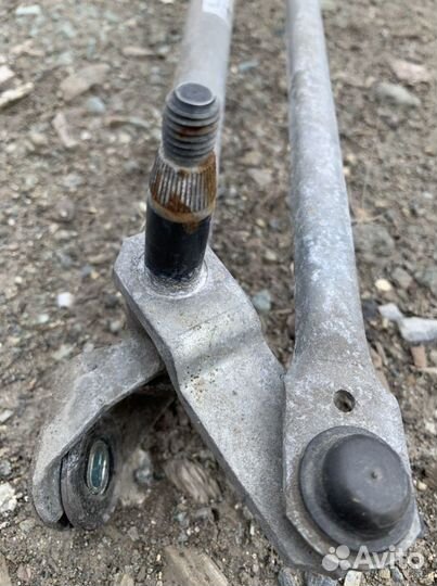 Трапеция дворников Peugeot 308