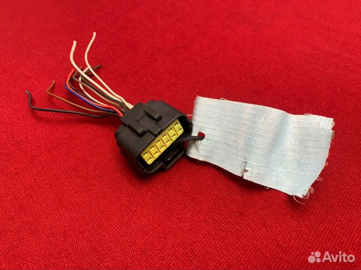 Штекер привода круиз контроля Hyundai Elantra XD