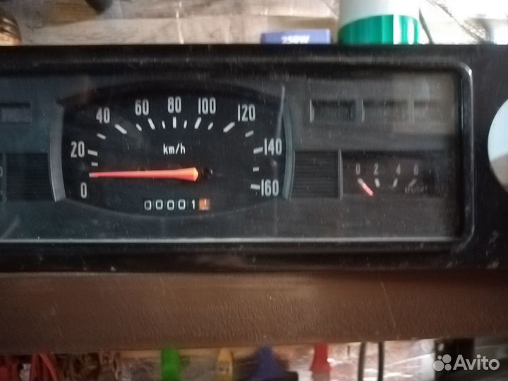 Панель спидометра