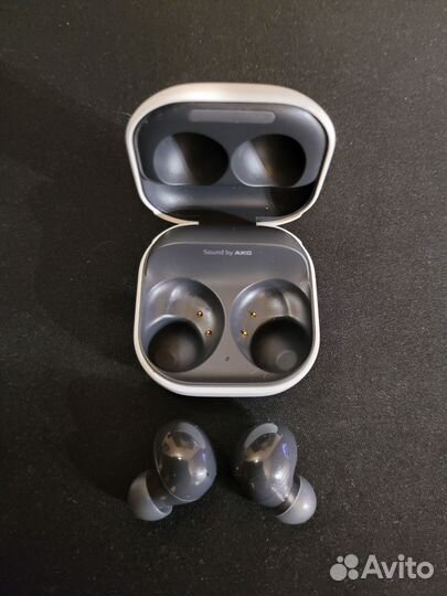 Samsung Galaxy buds 2