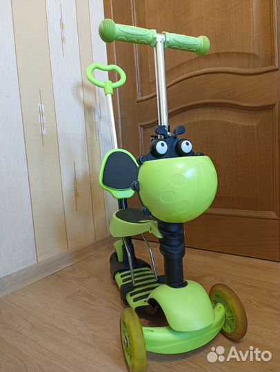 Самокат беговел 3 в 1 с ручкой