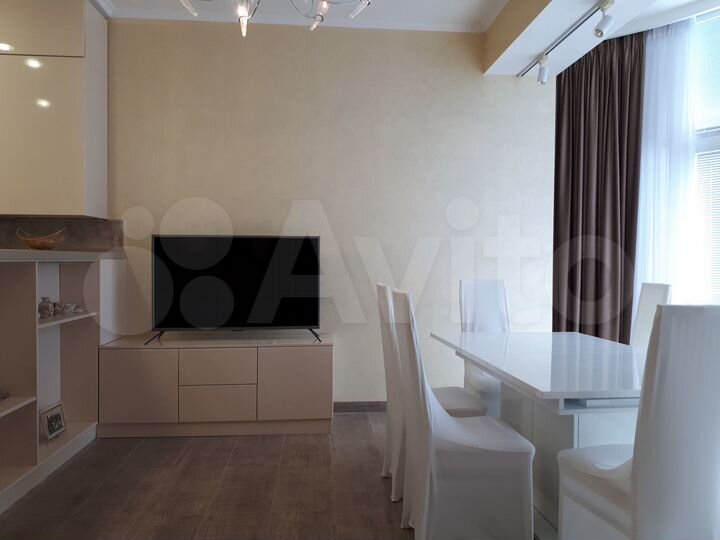 2-к. квартира, 100 м², 5/12 эт.