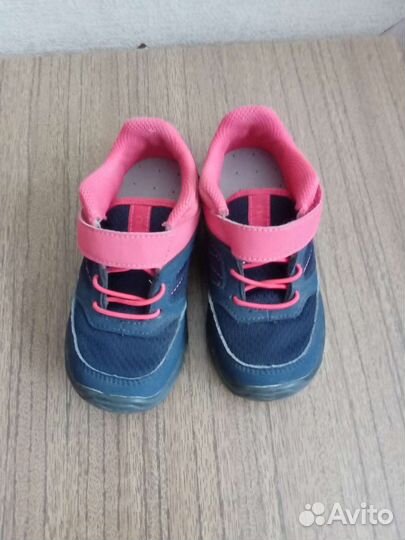 Кроссовки decathlon 25