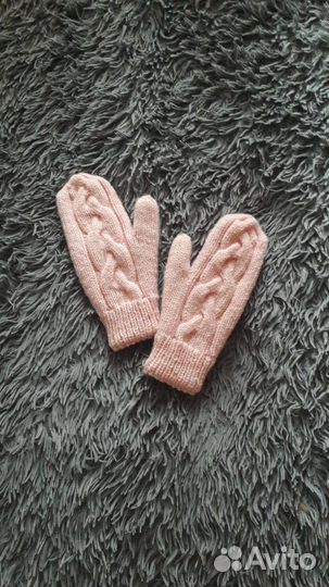 Варежки и носки ручная работа в наличии и на заказ