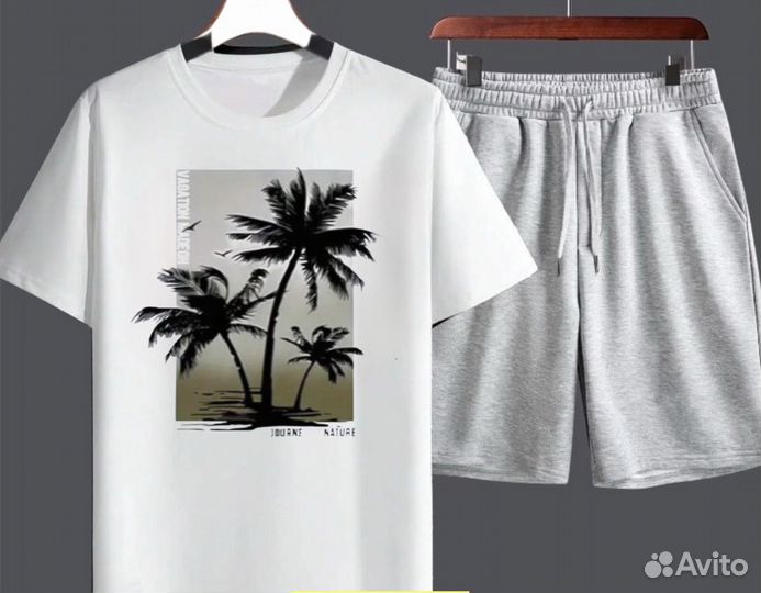 Спортивный костюм