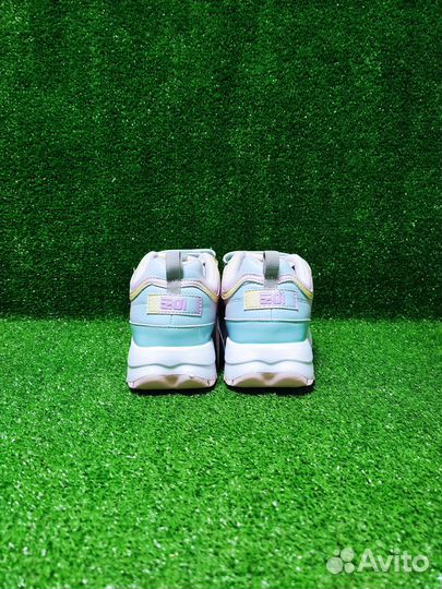 Кроссовки детские 34 размер, новые