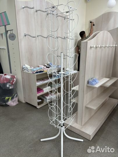 Вешалка для шапок