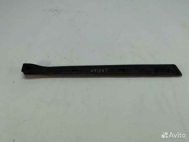 Накладка на стойку кузова передняя правая Opel