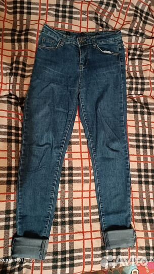 Джинсы и брюки женские 42-46