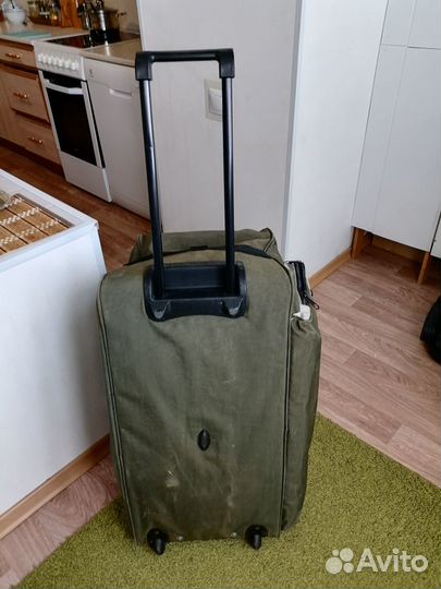 Сумка на колесах