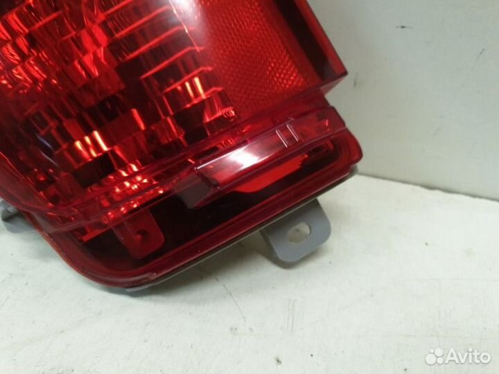 Фонарь противотуманный задний левый Toyota Land