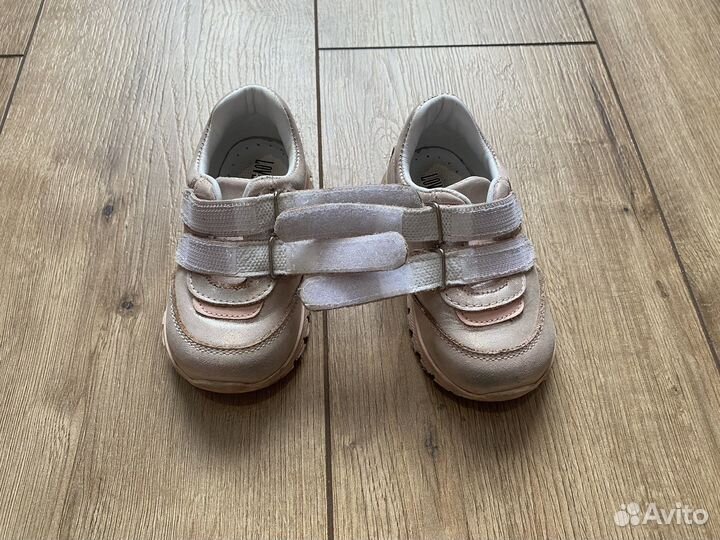 Кроссовки для девочки 21 размер