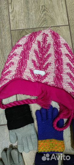 Отдам варежки, шапку и шарфы для малышей