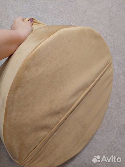 Лежанка для маленьких собак и кошек