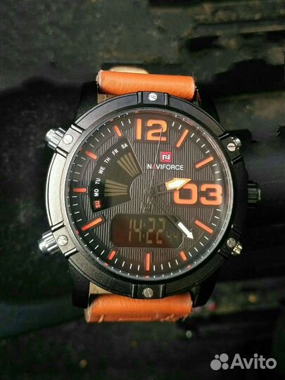 Часы naviforce