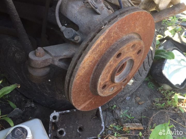 Поворотный кулак Лифан бриз