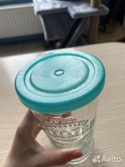 Стакан с крышкой для трубочки посуда