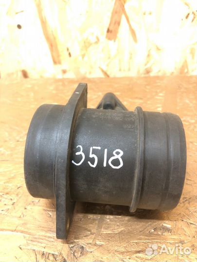 Датчик массового расхода воздуха Volkswagen Golf 4