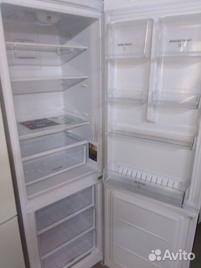 Холодильник hotpoint ariston бу
