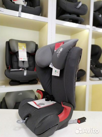 Автокресло 3-12лет изофикс Германия Brirax roemer