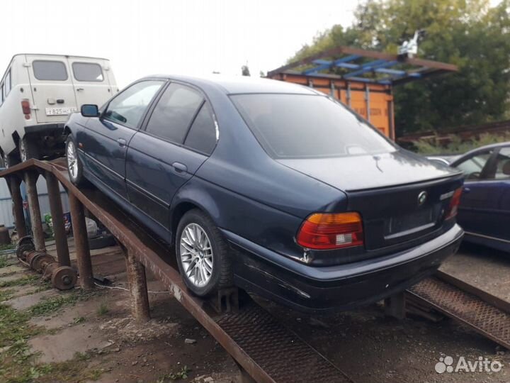 Авто разбор BMW 5 E39