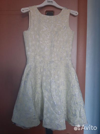 Платья нарядные для девочки