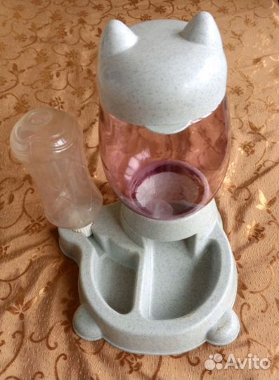 Кормушка с поилкой автоматическая