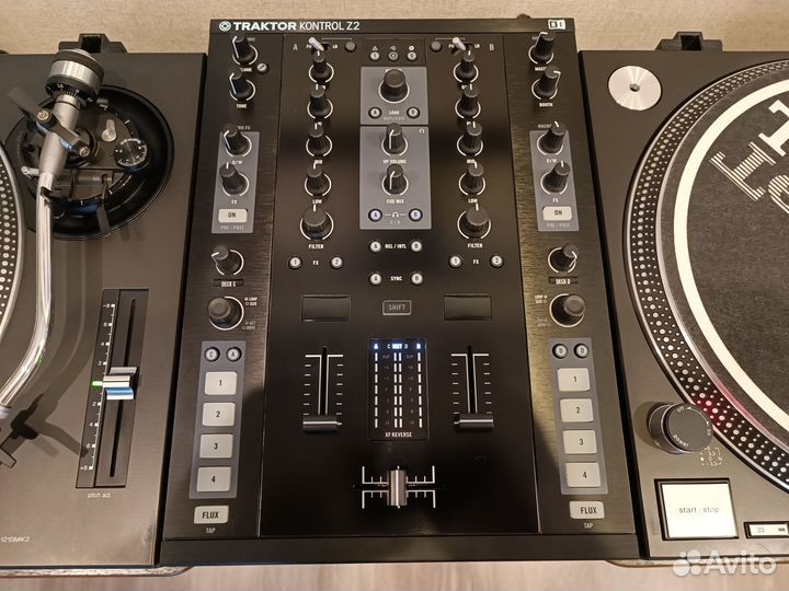 Technics SL-1210MK2 + Traktor kontrol Z2
