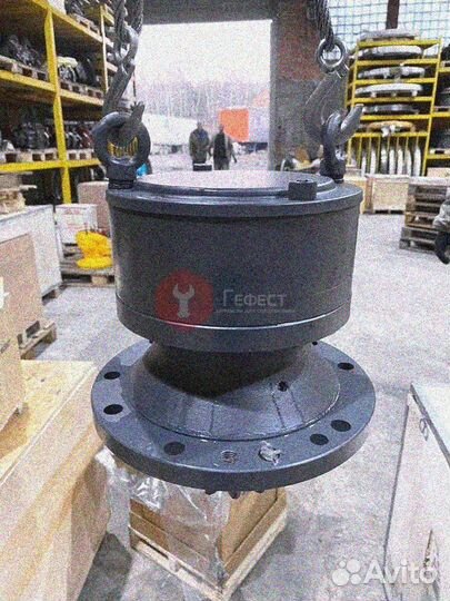 Редуктор поворота 9243323