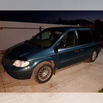 Chrysler Voyager 2.4 AT, 2002, 175 000 км, с пробегом, цена 360 000 руб.