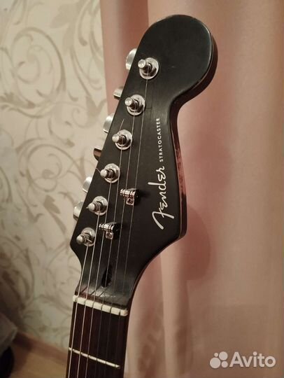 Стратокастер из девяностых