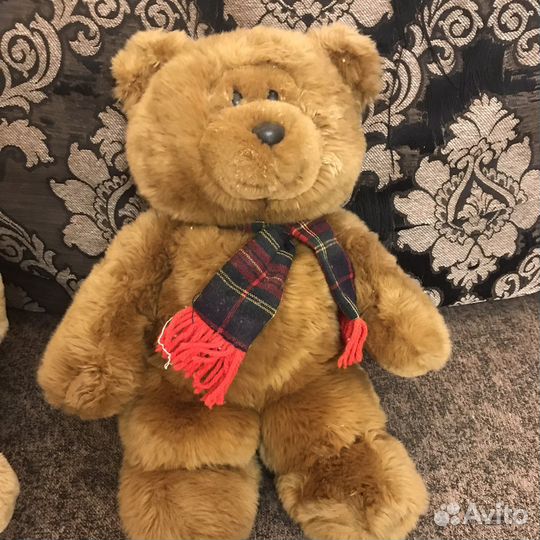 Плюшевый медведь