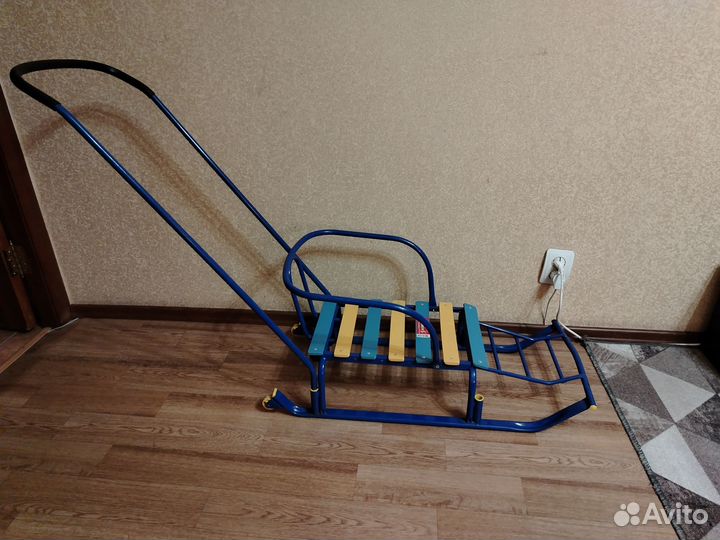 Продаю санки
