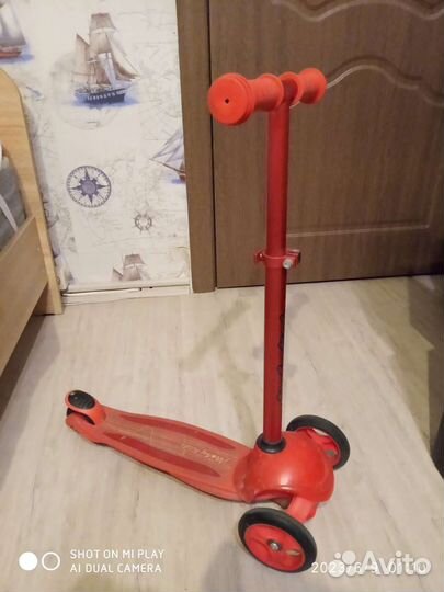 Самокат детский трехколесный
