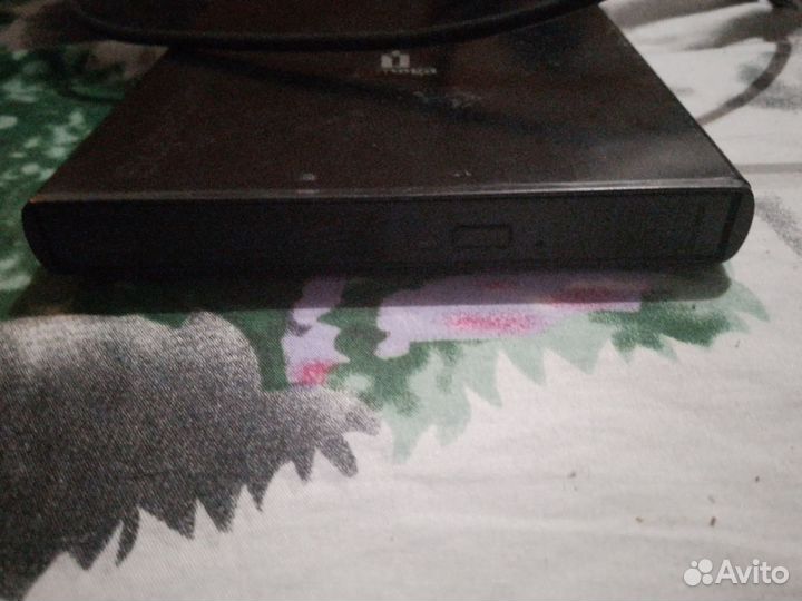 DVD дисковод iomega