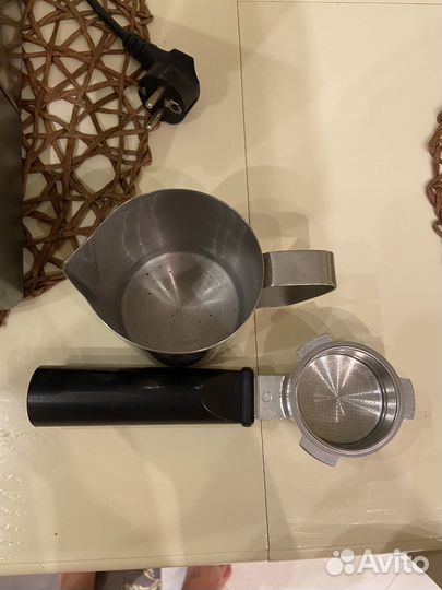 Кофеварка рожковая bork