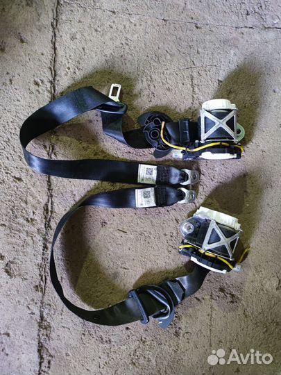 Комплект Ремни безопасности Volkswagen tiguan 1