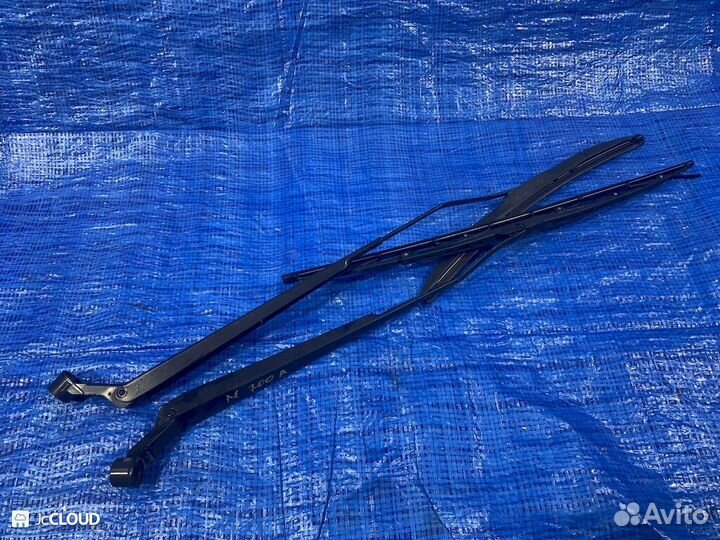 Поводок стеклоочистителя на toyota passo M700A 1kr