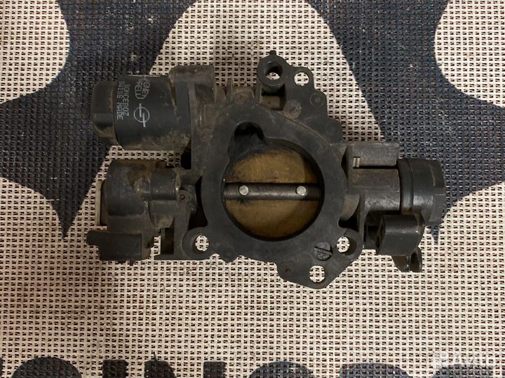 Дроссельная заслонка Citroen/Peugeot 1635P6