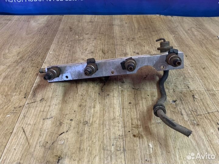 Рейка топливная (рампа) Honda Civic