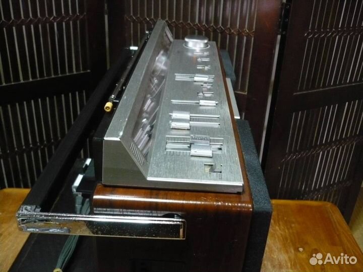 Sony CFS-V8 Zilba'p кассетная магнитола