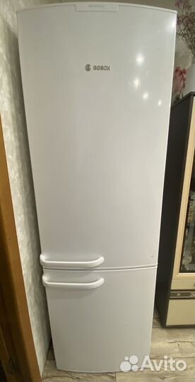 Холодильник Bosch KGS36X25/01