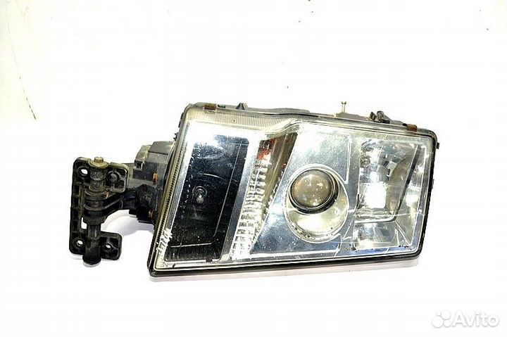 Фара, правая volvo FH12 2-seeria (01.02)