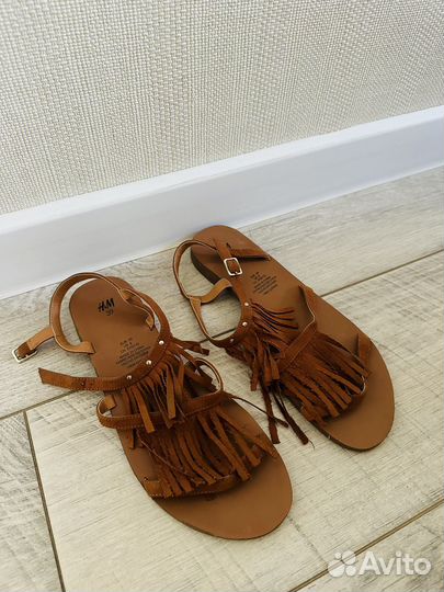 Сандалии hm 39