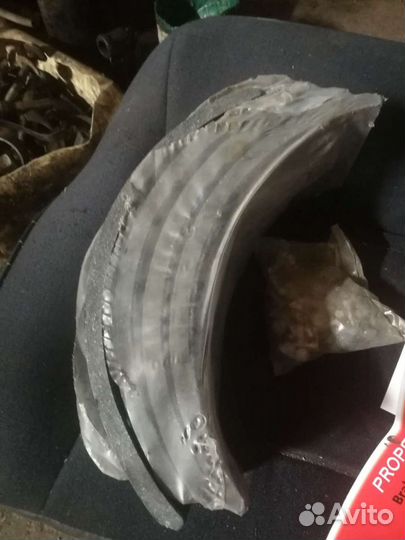 Накладки тормозные исузу