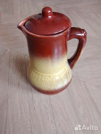 Глиняный кувшин