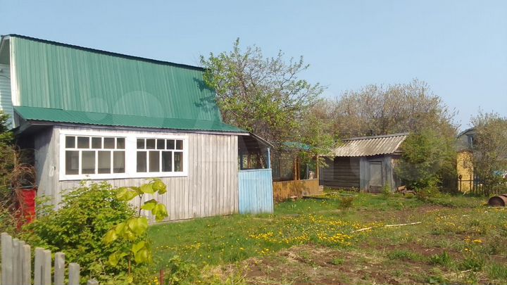 Дача 40 м² на участке 8 сот.